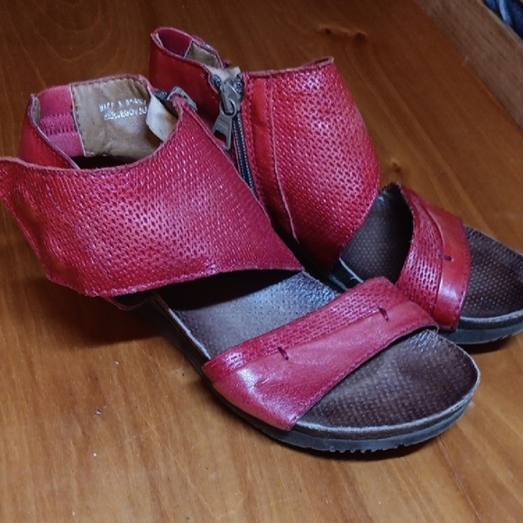 Miz Mooz Shoes - Miz mooz red Women's Sandals size 37